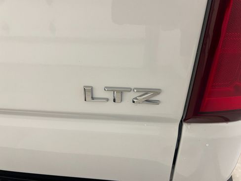 New 2026 Chevrolet Silverado 1500 LTZ w/ Z71 Off-Road Package image 17