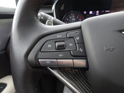 Used 2023 Cadillac XT6 Sport w/ Technology Package AWD/4WD image 23