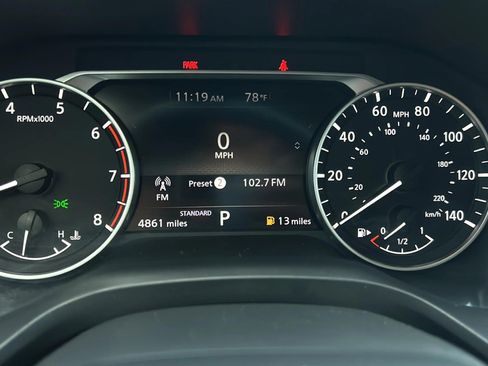 Used 2025 Nissan Rogue S FWD image 28