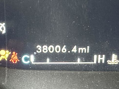 Used 2019 Lincoln Nautilus Select image 14