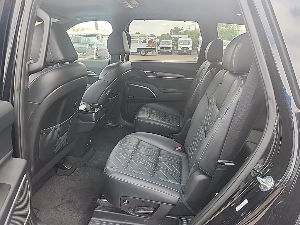 Certified 2025 Kia Telluride SX Prestige X-Line AWD/4WD image 20