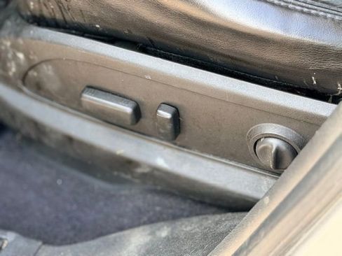 Used 2012 Chevrolet Traverse LT image 6