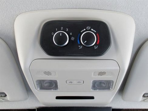 Used 2023 Ford Transit 350 XLT image 26