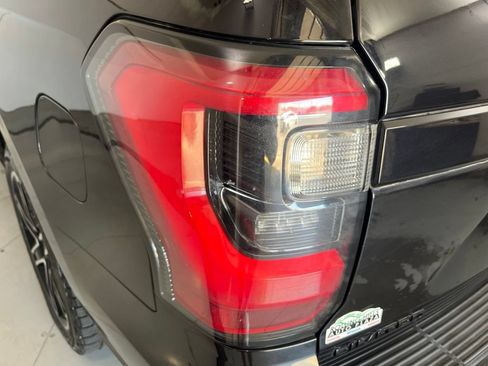 Used 2021 Ford Expedition Limited AWD/4WD image 45