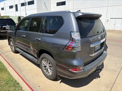 Used 2018 Lexus GX 460 Premium w/ Premium Package AWD/4WD image 5