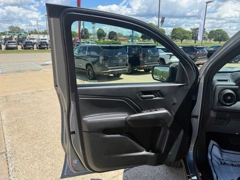 Used 2023 Chevrolet Colorado Trail Boss w/ Advanced Trailering Package AWD/4WD image 14