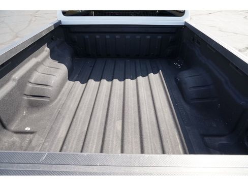 Used 2024 Nissan Frontier S w/ S Utility Package image 29