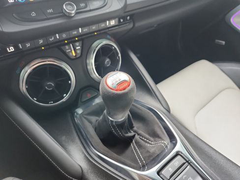 Used 2022 Chevrolet Camaro SS RWD image 21