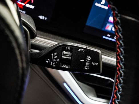 Used 2023 BMW XM image 37