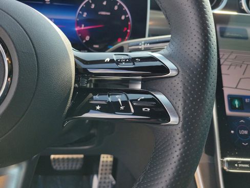 Certified 2024 Mercedes-Benz GLC 300 GLC 300 image 27