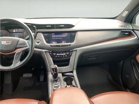 Used 2020 Cadillac XT5 Premium Luxury AWD/4WD image 19