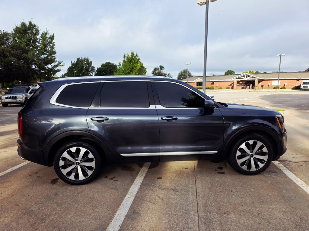 Used 2022 Kia Telluride S AWD/4WD image 21