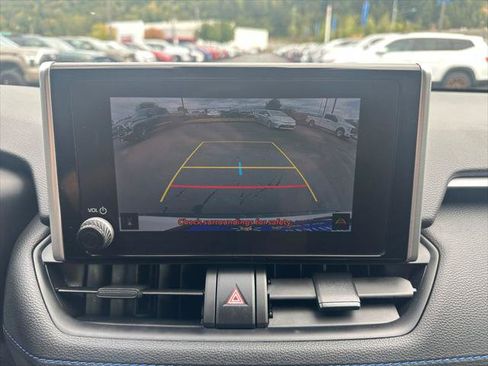 Certified 2024 Toyota RAV4 SE w/ Weather Package AWD/4WD image 17