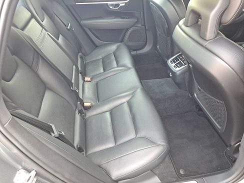 Used 2017 Volvo S90 T6 Momentum w/ Vision Package AWD/4WD image 13
