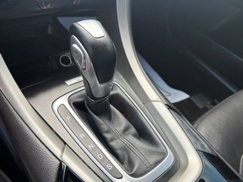 Used 2014 Ford Fusion SE w/ Equipment Group 202A FWD image 13