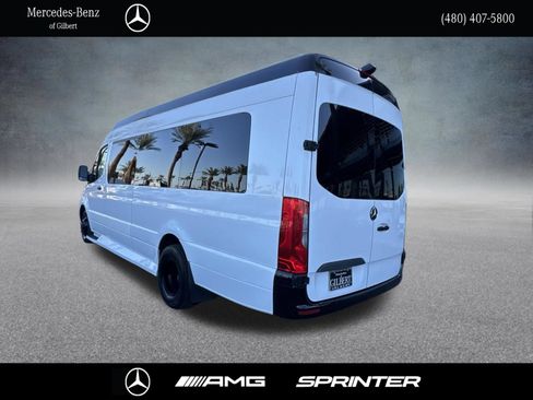 Used 2019 Mercedes-Benz Sprinter 170 image 4