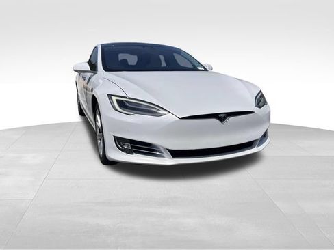 Used 2018 Tesla Model S 100D AWD/4WD image 7