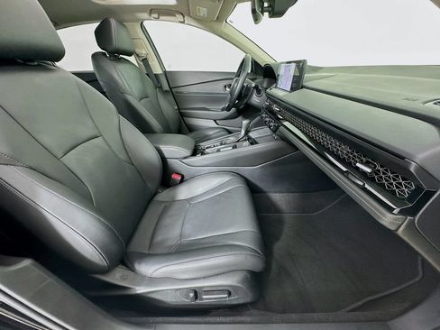 Used 2025 Honda Accord Touring image 38