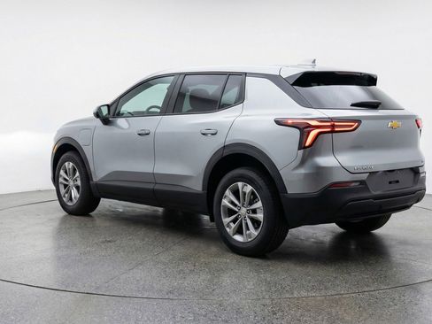 Used 2025 Chevrolet Equinox LT image 6