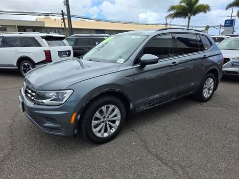 Used 2019 Volkswagen Tiguan S w/ Driver Assistance Package FWD image 3