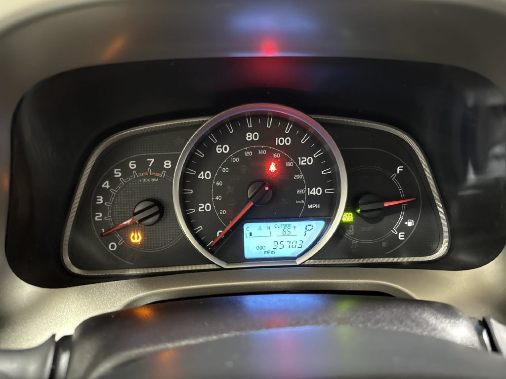 Used 2014 Toyota RAV4 XLE AWD/4WD image 12