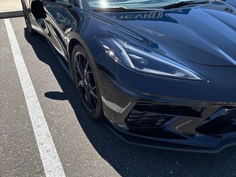 Used 2020 Chevrolet Corvette Stingray Preferred Cpe w/ 2LT Preferred Equipment Group RWD image 5