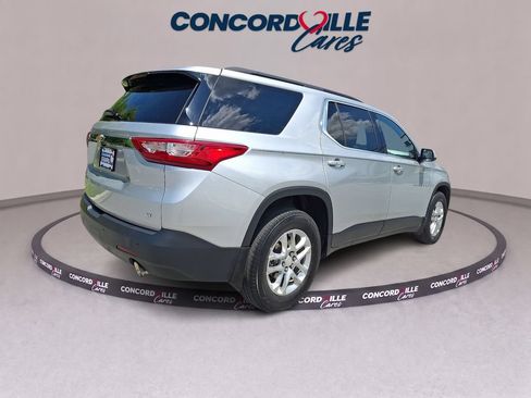 Used 2021 Chevrolet Traverse LT AWD/4WD image 6