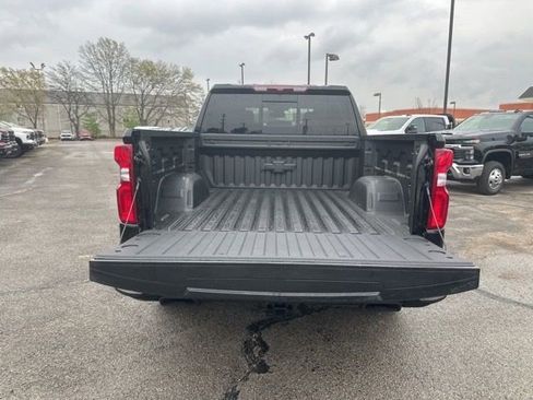 New 2026 Chevrolet Silverado 1500 High Country w/ LPO, Dark Essentials Package image 29