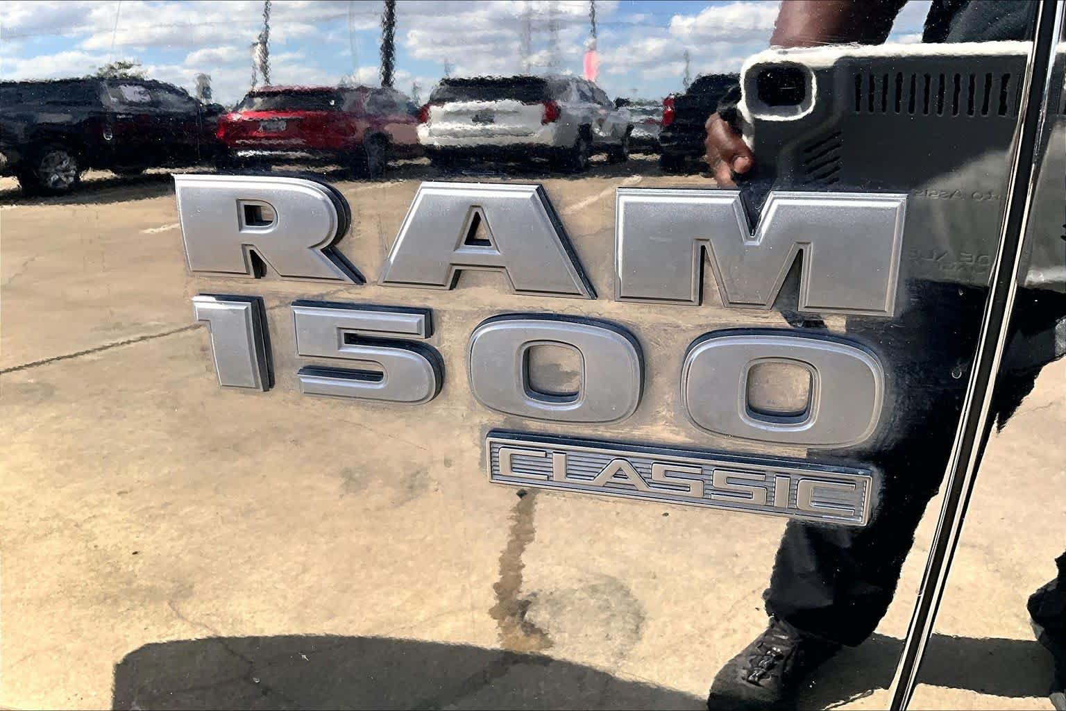 Used 2024 RAM 1500 Warlock w/ Electronics Group RWD image 10