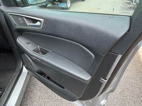 Used 2024 Ford Edge SEL AWD/4WD image 18