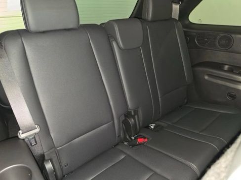 Used 2026 Hyundai Palisade Limited AWD/4WD image 14
