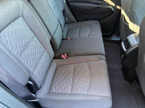 Used 2019 Chevrolet Equinox LT AWD/4WD image 24