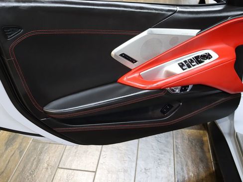 Used 2024 Chevrolet Corvette Stingray Premium Conv w/ Z51 Performance Package image 34