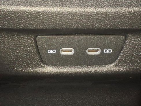 New 2026 Volkswagen Tiguan S image 9