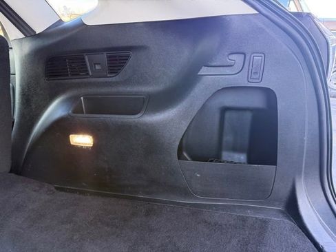 Used 2018 Ford Edge SEL w/ Equipment Group 201A image 11