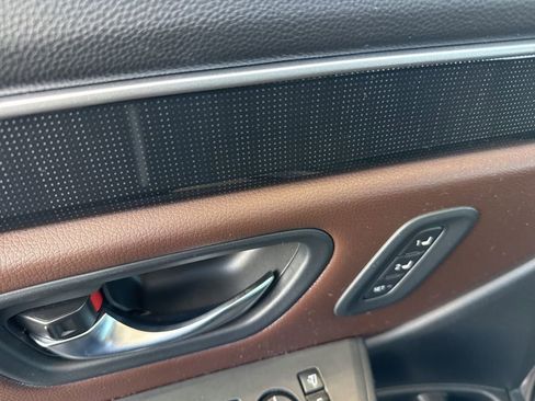 Used 2023 Honda Pilot Elite image 21