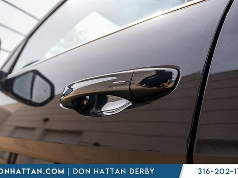 Used 2024 Volkswagen Atlas Cross Sport SE AWD/4WD image 43