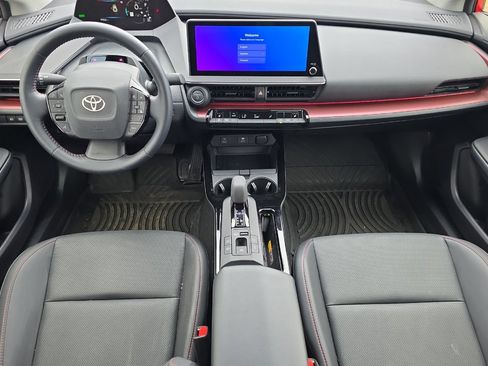 Used 2026 Toyota Prius Plug-In Hybrid FWD image 9