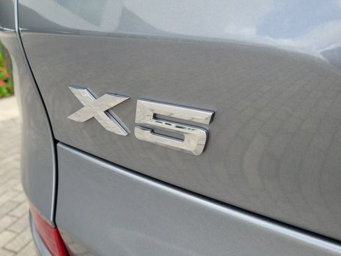 Used 2025 BMW X5 xDrive40i w/ M Sport Package AWD/4WD image 11