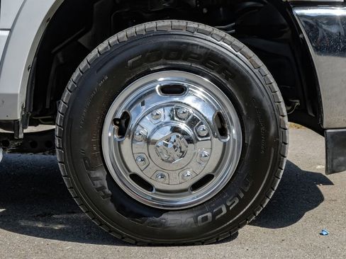 Used 2022 RAM 3500 Tradesman w/ Chrome Appearance Group image 61