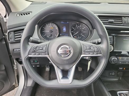 Used 2020 Nissan Rogue Sport S FWD image 20