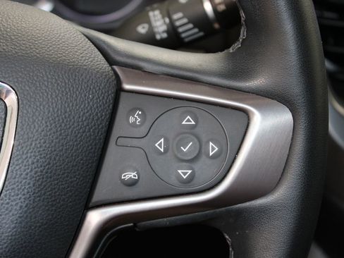 Used 2023 GMC Acadia AT4 w/ Preferred Package image 41