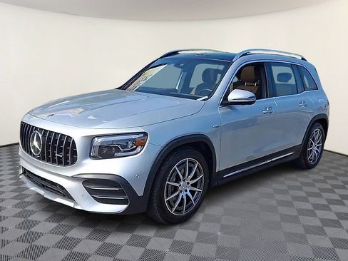 Used 2022 Mercedes-Benz GLB 35 AMG 4MATIC image 4