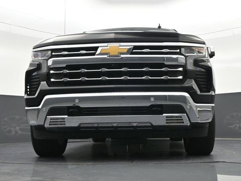 Used 2022 Chevrolet Silverado 1500 LTZ RWD image 30