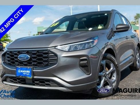 Used 2023 Ford Escape ST-Line w/ Equipment Group 301A FWD image 1
