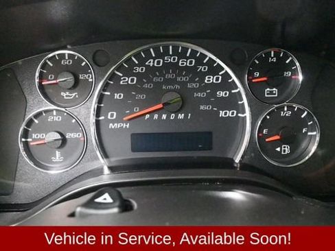 Used 2025 GMC Savana 2500 w/ Driver Convenience Package RWD image 27