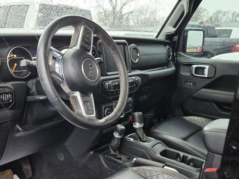 Used 2021 Jeep Wrangler Unlimited Sahara image 8