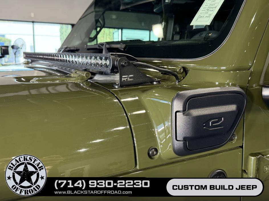 Used 2024 Jeep Wrangler High Altitude AWD/4WD image 39