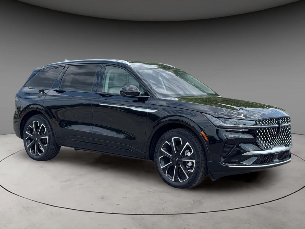 New 2026 Lincoln Nautilus Reserve AWD/4WD image 3