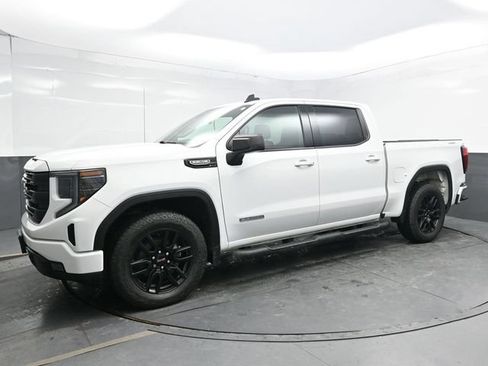 Used 2023 GMC Sierra 1500 Elevation AWD/4WD image 3